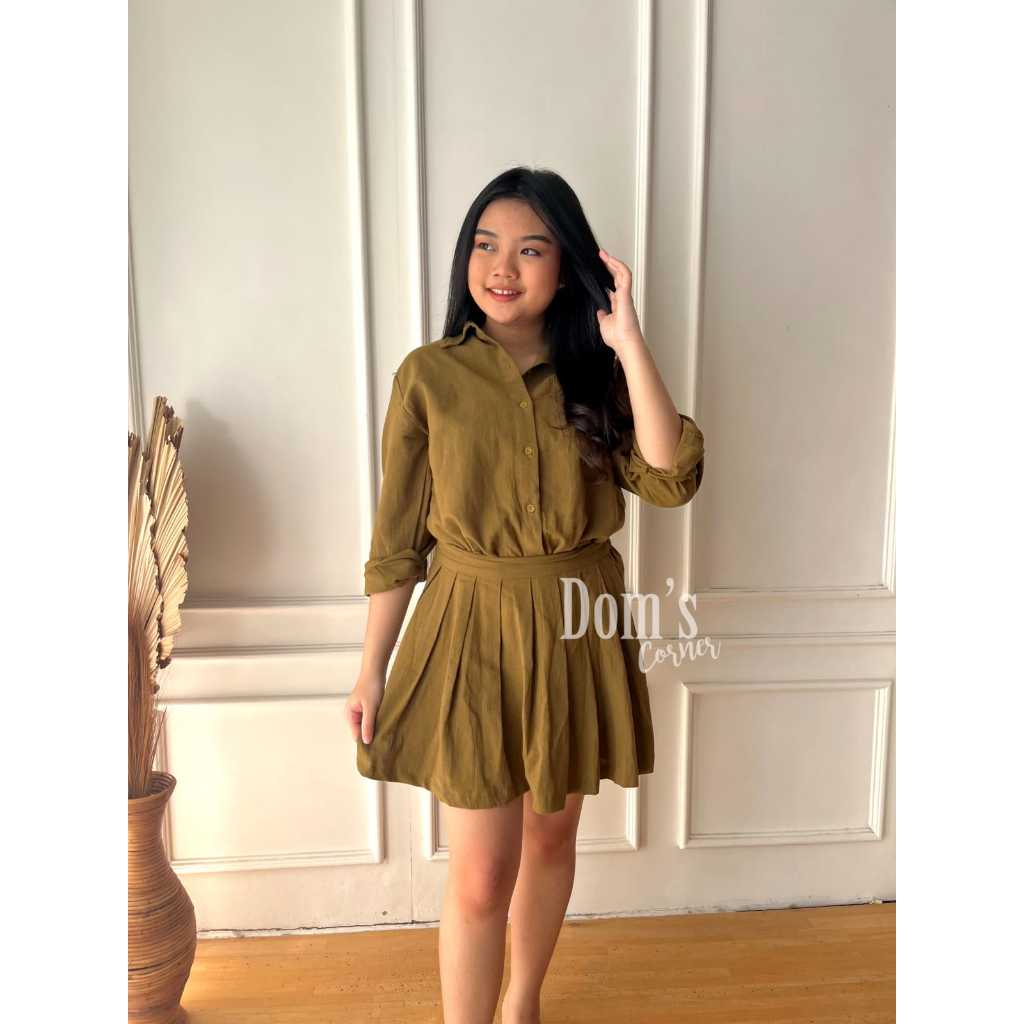 Domscorner - Ju woon set - pleats skirt - rok tennis - long sleeve shirt - buttoned shirt - kemeja l