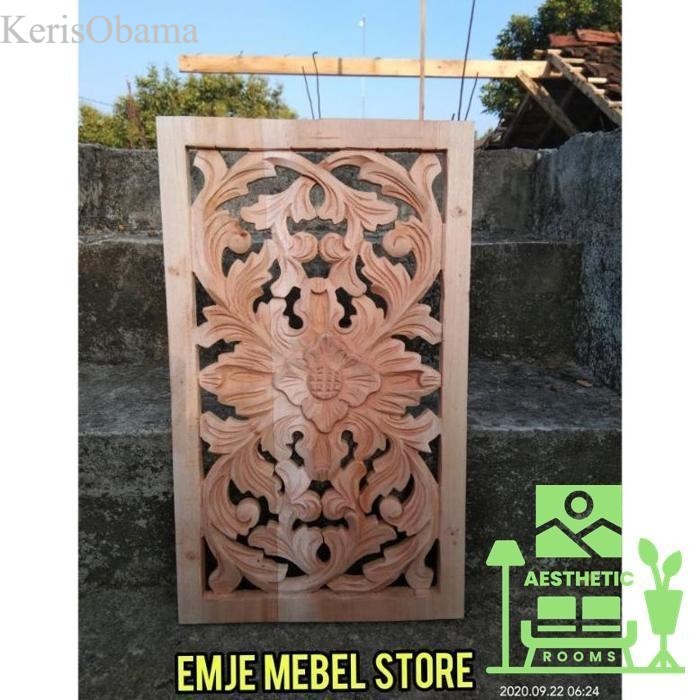 Ornamen Jalosi Ukiran Dinding Tempel Ukir Hiasan Dinding Kayu murah