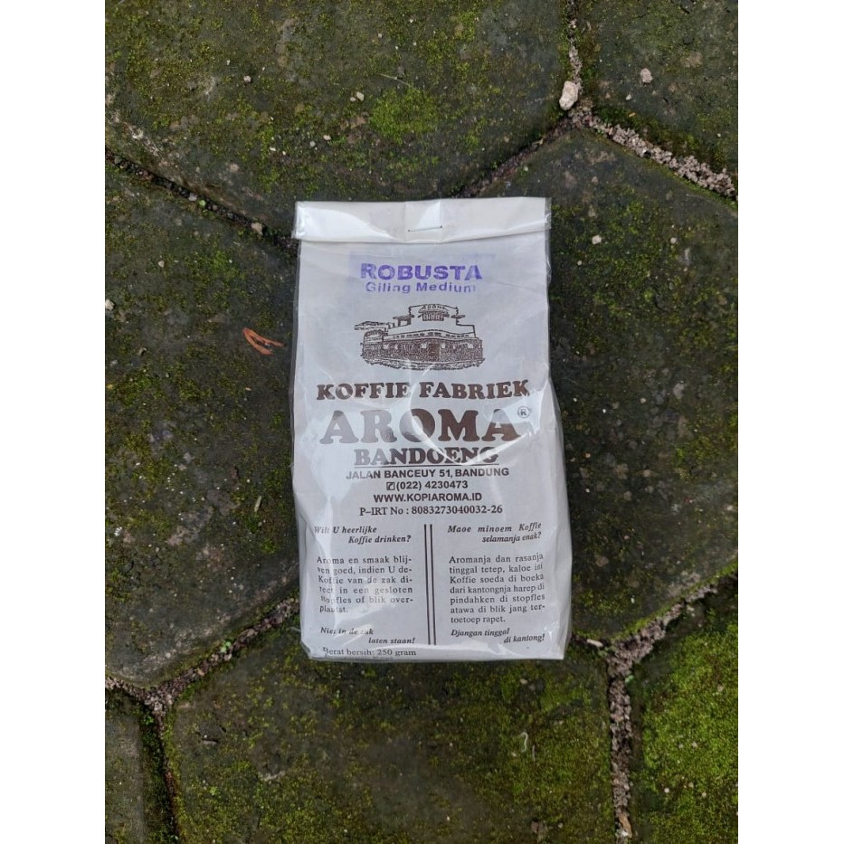 

READY STOCK!!! KOPI AROMA BANDUNG ROBUSTA MOKKA ARABIKA TORAJA MIX 500GR - robusta, halus