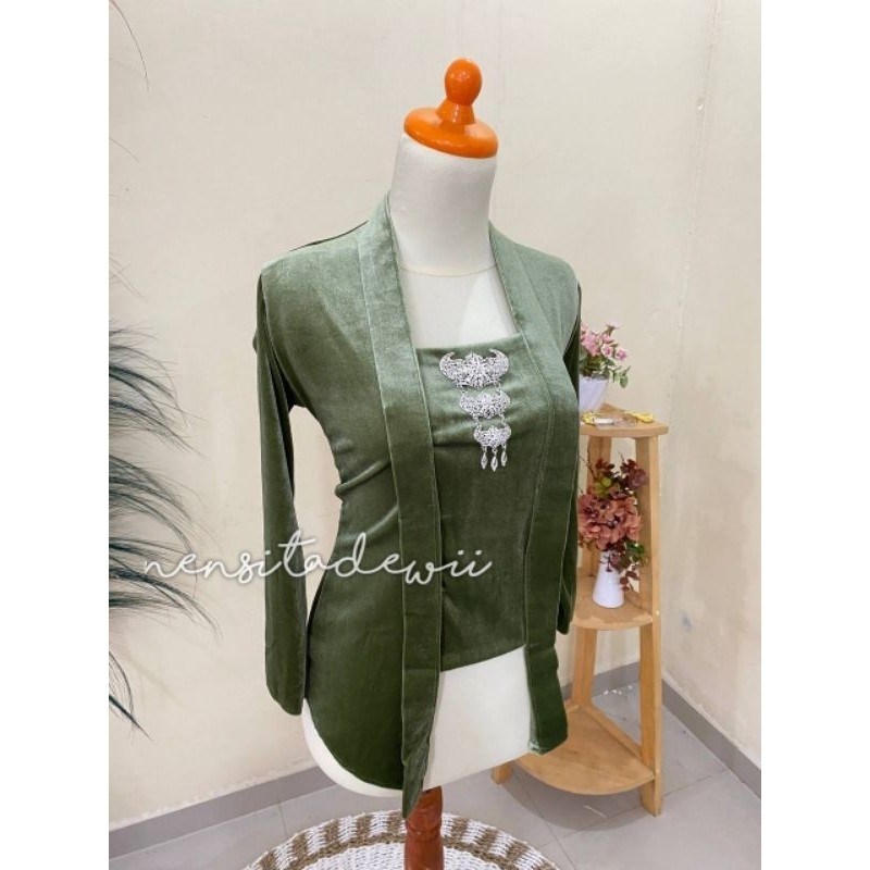 Baju Kebaya Bludru Kutubaru / Sepinggang - Hijau Sage