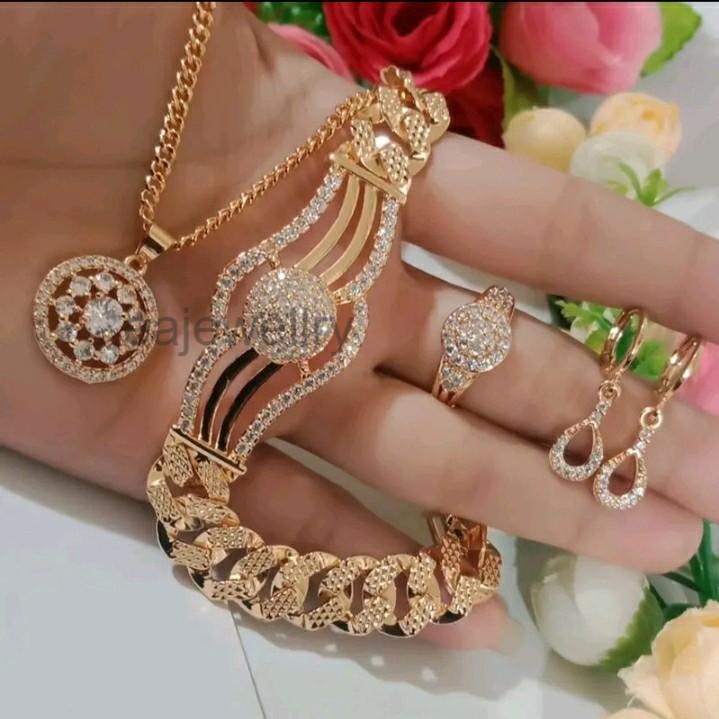 Perhiasan emas satu set asli titanium 24 karat terbaru