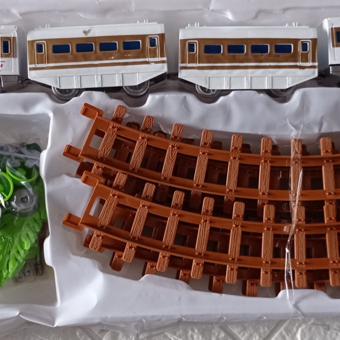 Mainan anak kereta LRT train electric baterai rel set besar