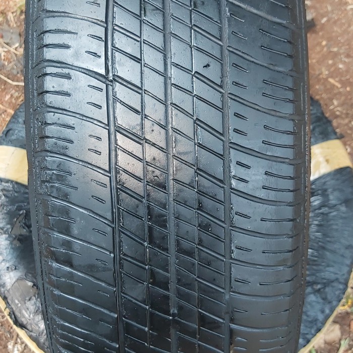 BAN MOBIL SECOUND UK 185 70 14 MERK DUNLOP SP10 COPOTAN MULUS RING14