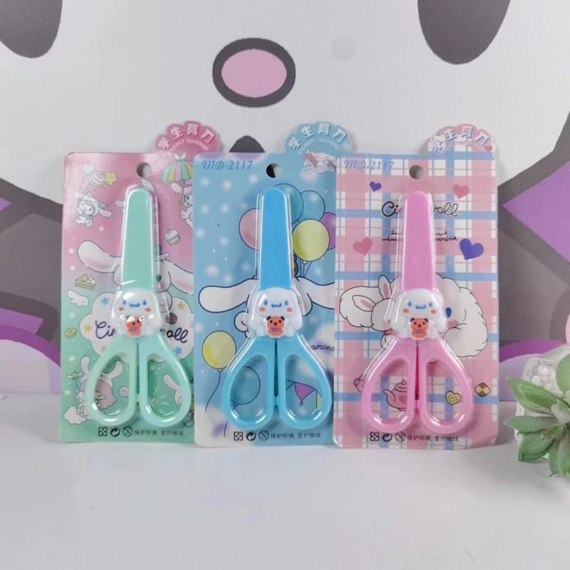

Gunting Sanrio
