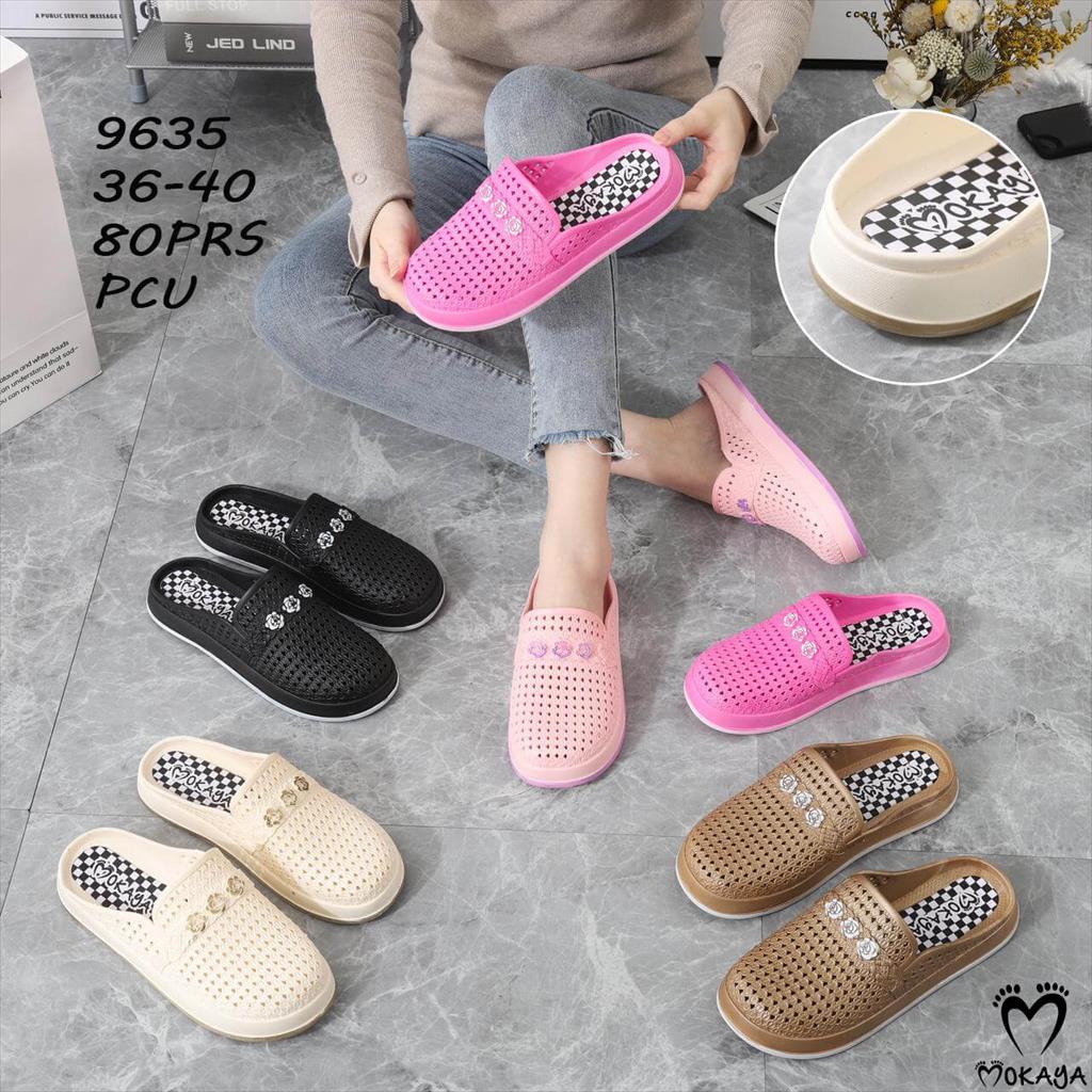 Sandal Jelly Slop Mules Lubang Kecil Bunga 3 MKY 9635 36-40