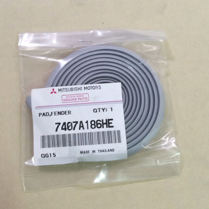 karet list over fender spakbor strada triton pajero sport