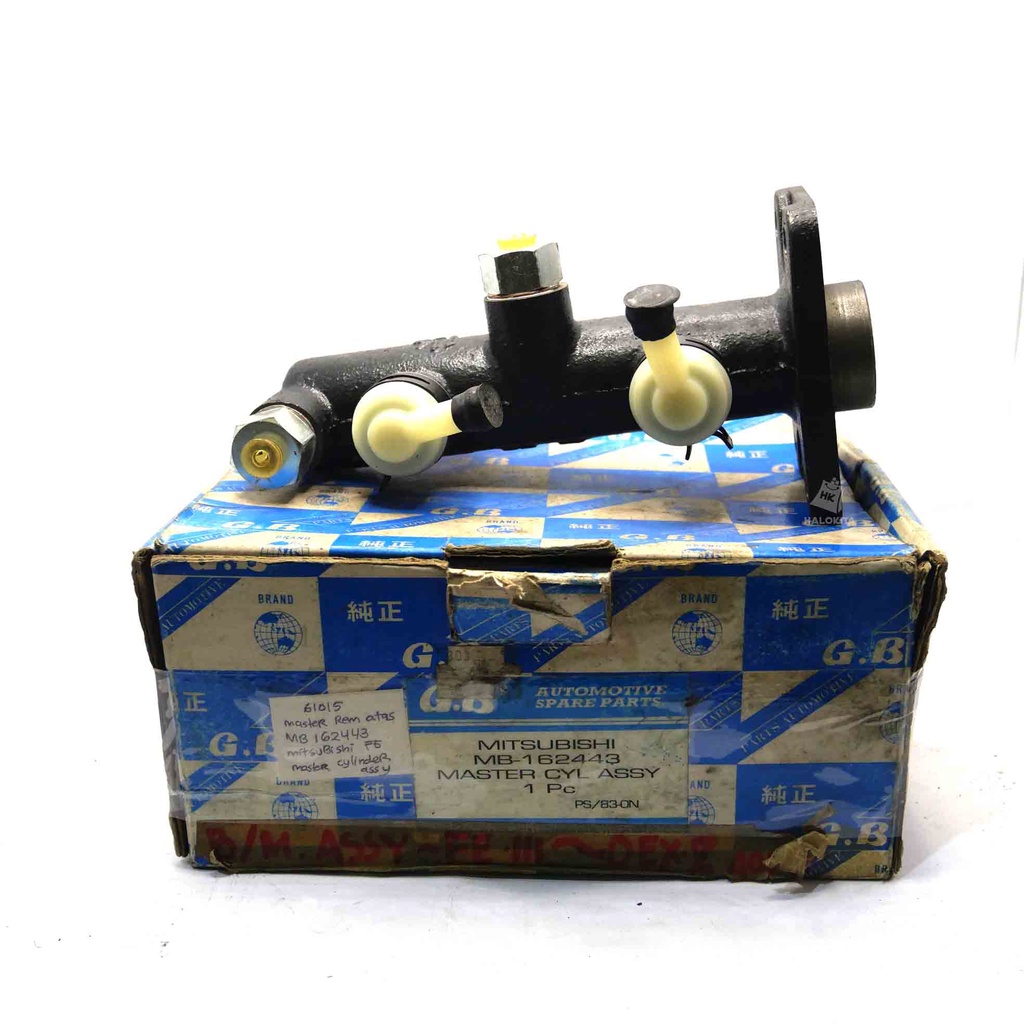 MASTER REM ATAS MB-162443 / MITSUBISHI MASTER CYLINDER ASSY