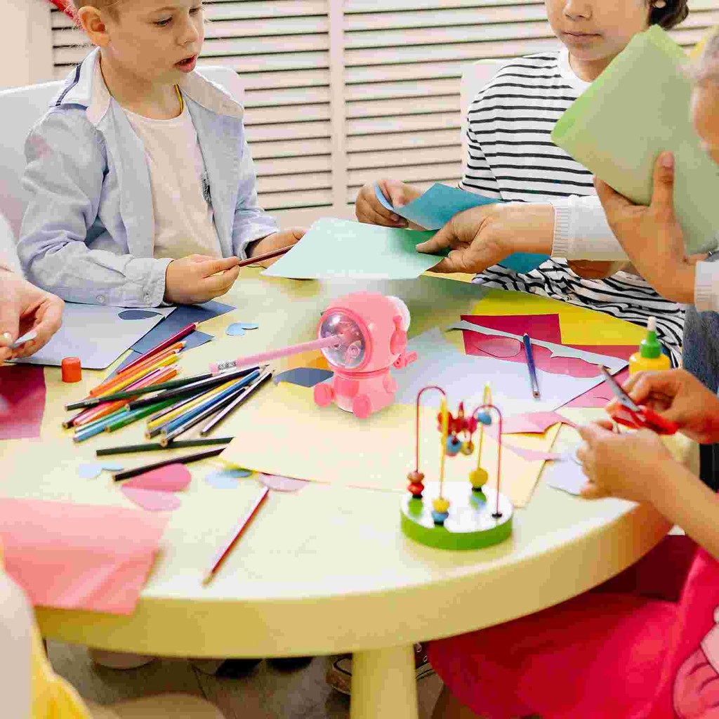 

Manual Pencil Sharpener Carpenter Pencils Make up Students Plastic Universal Adorable Child
