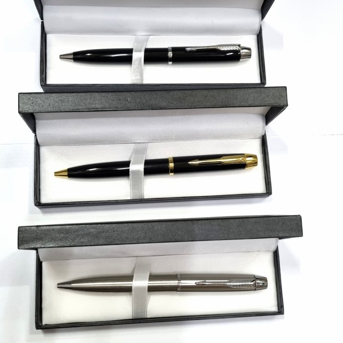 

PRODUK TERLARIS Pen 250 Black Laquer klip Silver