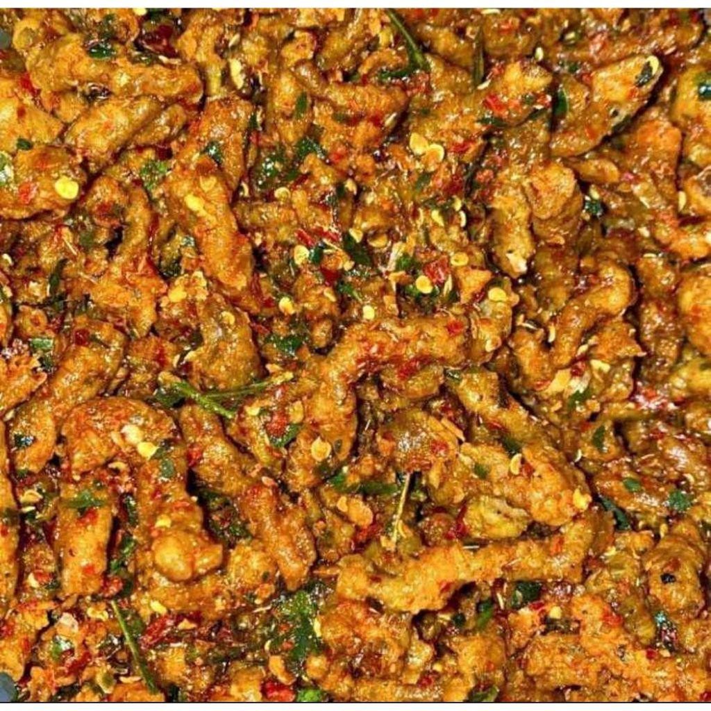 

Keripik Usus Pedas Daun Jeruk Crispy 1kg Kripik Ayam Snacks Food