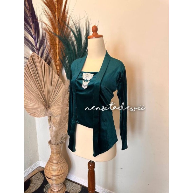 Baju Kebaya Bludru Kutubaru - rna Hijau Botol
