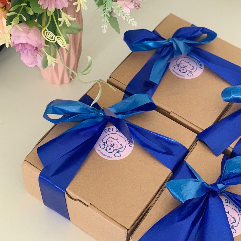 

HAMPERS GIFT BOX SOFT COOKIES (PREMIUM BELGIAN CHOCOLATE) MIX 1 BOX ISI 6 By Delscakery