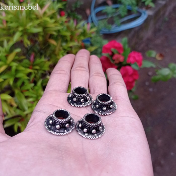 

mendak menir sangupan antik