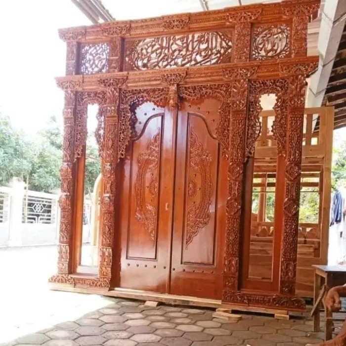 Pintu Gebyok Ukir Jepara, Pintu Gebyok Ukiran Kaligrafi