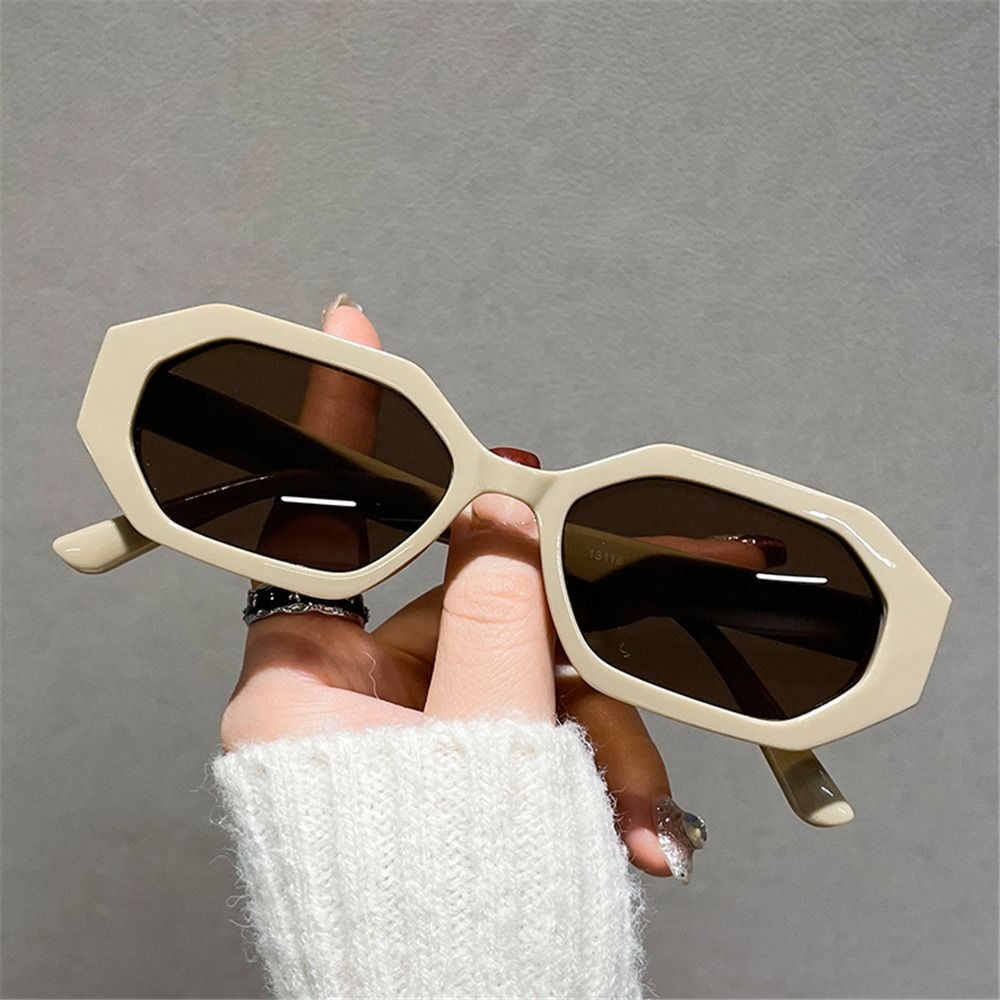 Retro Sunglasses for Women Men Fashion Small Polygonal Sunglasses Trendy Rectangle Sunglasses 90s Vi
