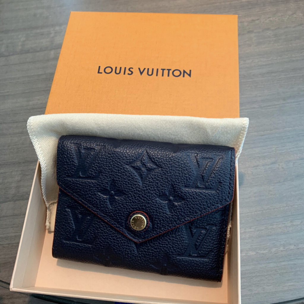 【bekas asli】（ M64577） Dompet Louis Vuitton VICTORINE/Dompet Timbul Presbiopia/Dompet Koin Biru Laut 