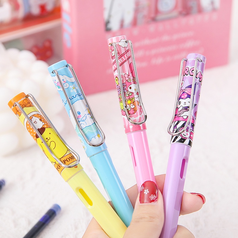 

FOUNTAIN PEN SANRIO / PULPEN SANRIO FREE TINTA 3 PCS /PULPEN ANAK SEKOLAH MOTIF KARTUN JEPANG PULPEN SAN RI* CINNAMOROLL KUROMI POMPURIN MELODY / AESTHETIC PULPEN