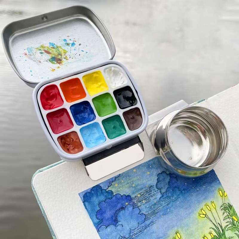 

Portable Empty Watercolor Tin Box 12 grids Mini Watercolor Paint Palette Travel Painting Paint Tray Art Supplies