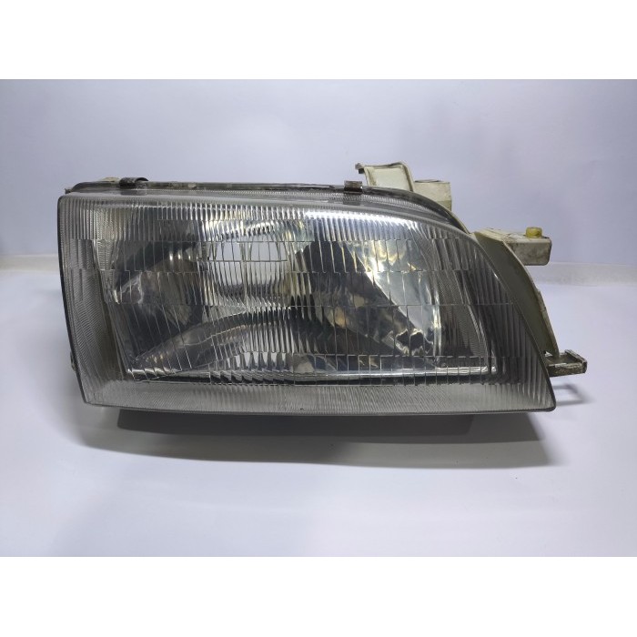 headlamp lampu depan KANAN Toyota Corona absolute 1992 1995