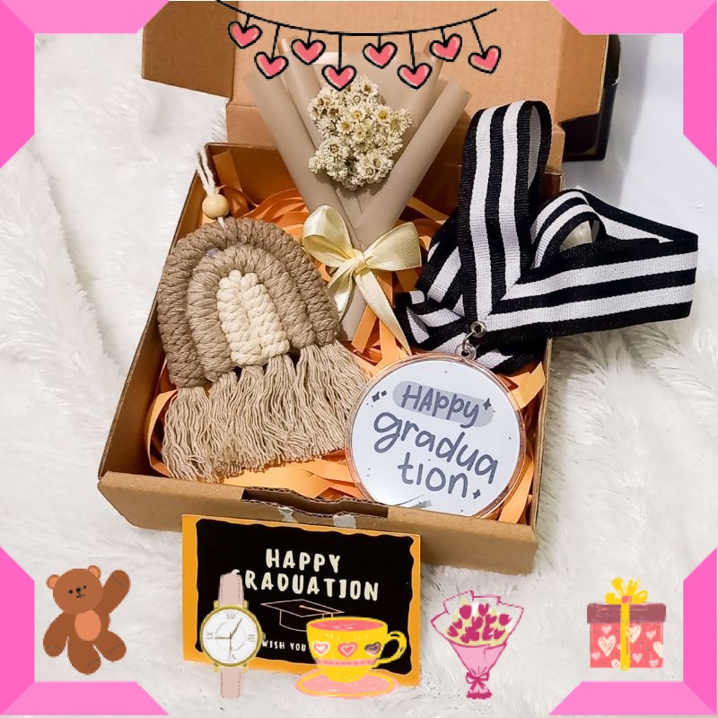 

KADO HAMPERS BAYI ANAK MUDA REMAJA PACAR KEKASIH BIKIN ROMANTIS ANNIVERSERY/ KADO WISUDA GRADUATION / KADO MENDALI BEST FRIEND / KADO BUCKET BUNGA KERING / GIFT BOX GRADUATION BIRTHDAY / KADO CEWEK MURAH / ULTAH LAHIRAN WISUDA JADIAN