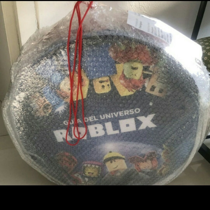 

Pinata RoBlox custome BERNARD ORI