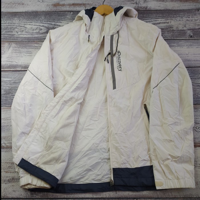 JAKET SPORT OUTDOOR PRIA WARNA PUTIH BRAND DISCOVERY EXPEDITION SIZE M
