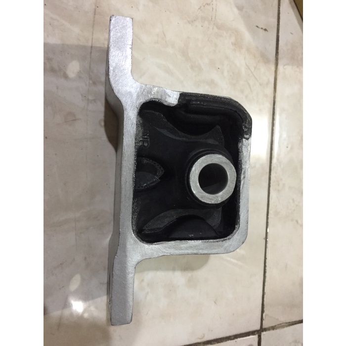 Engine Mounting Stream 2000CC, Crv 2002-2005 Depan Matic