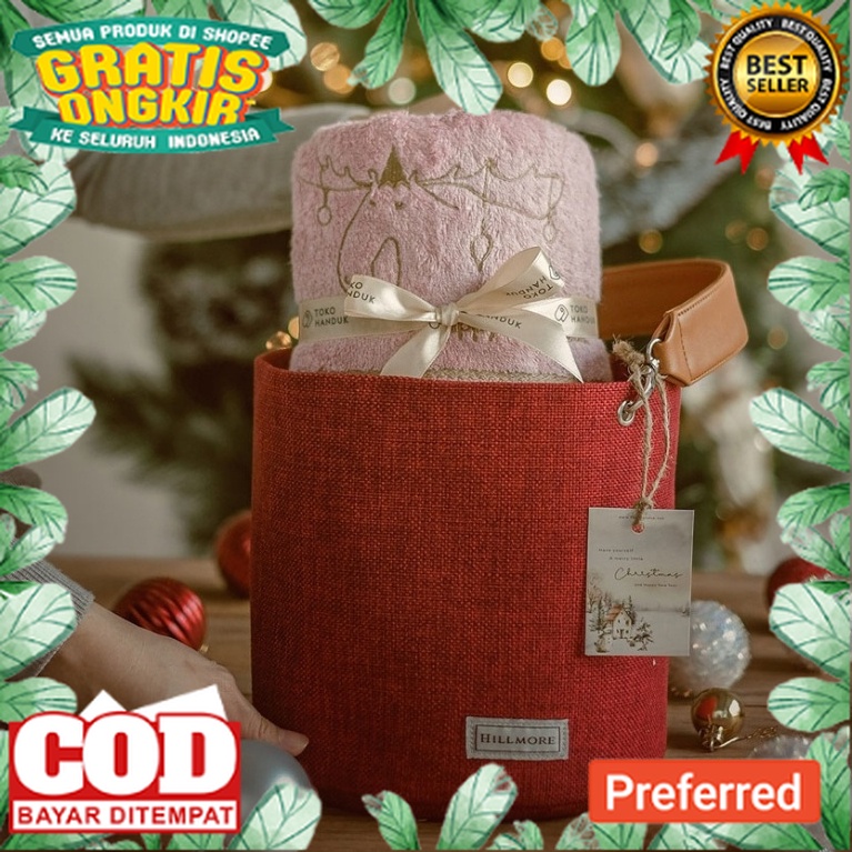 Toko Handuk - Hampers Natal Bucket Bag With Handuk Mandi Custom Bordir Merry Christmas// NATAL / POH