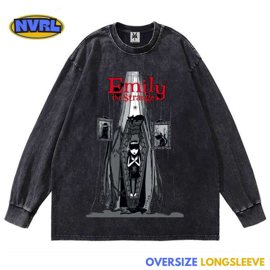 Kaos oversize longsleeve emily 
the strange master washed washing vintage tee