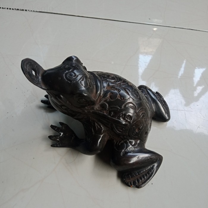 

termurah Patung Katak/Kodok Hitam Perunggu