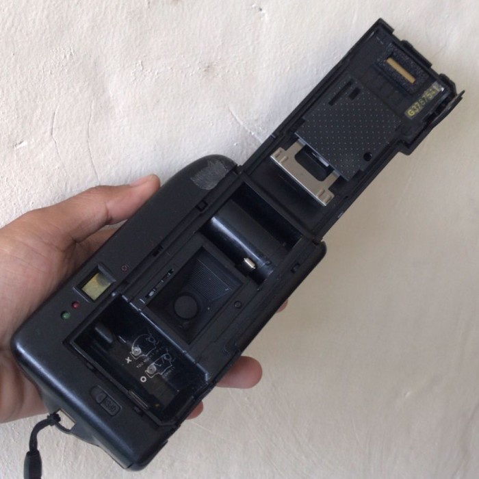 Terlaris ✨-kamera analog canonmate novacam pemula