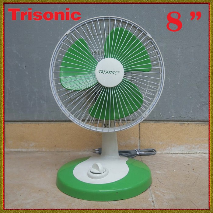 Kipas Angin Meja Desk Fan 10 Inci Trisonic