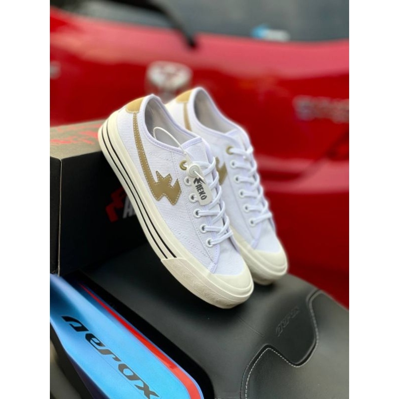 ORIGINAL Sepatu  Aeko Vhalisade Classic White Lis Gold Low