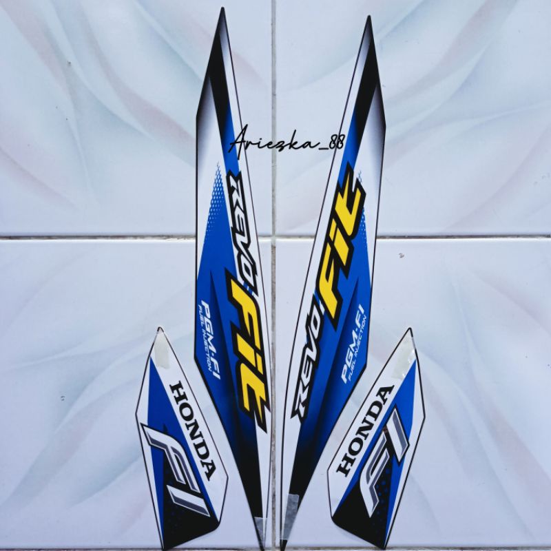 Striping Revo Fit 2020 2021 fi | sticker bodi motor revo injeksi