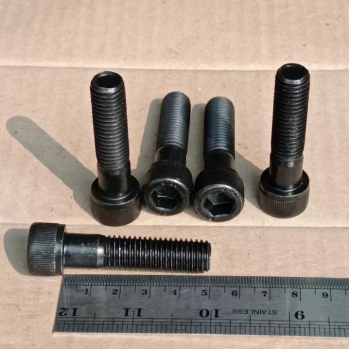 BAUT L BAJA M12X50 IMPORT TAIWAN / BAUT L BAJA M12 X 50 / BAUT M12X50