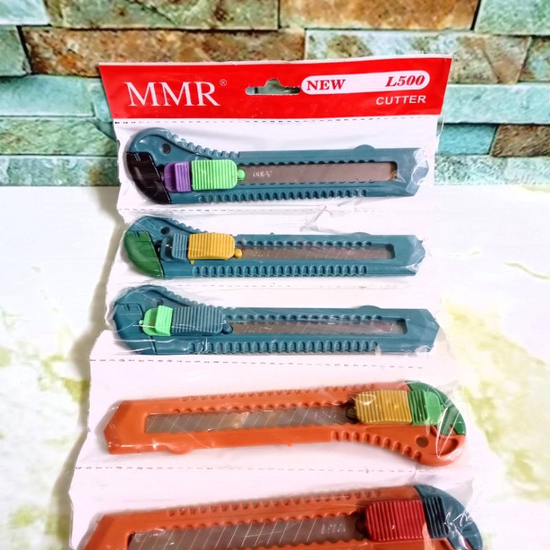 

1pcs CUTTER - KATER - UK BESAR - TAJAM EKONOMIS