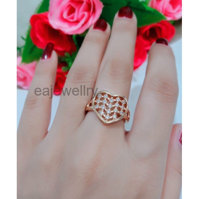 model cincin emas 24 karat simple elegan