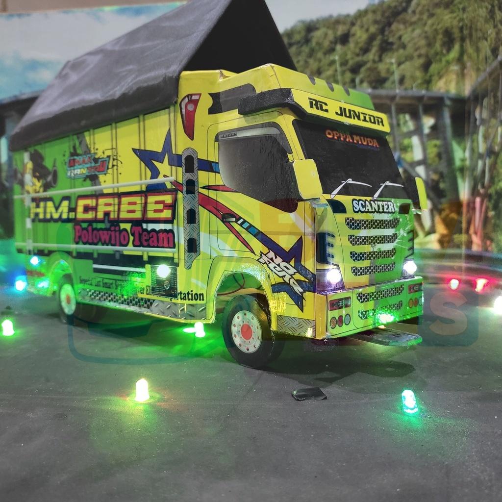 Truk Oleng Miniatur Kayu Asli  Full Variasi HM CabeLampu Kelap Kelip Terpal Roda Kayu Mainan Anak La