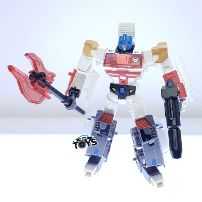 Transformers Collectors Club Botcon TFCC 2015 Lio Convoy Deluxe Class