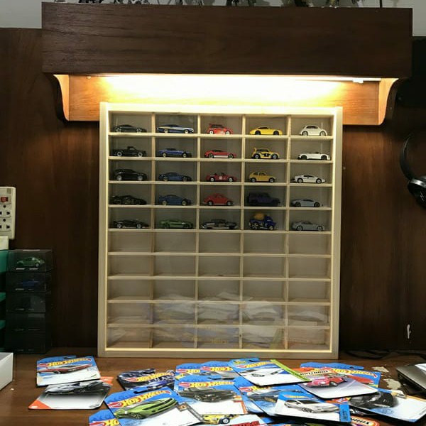 rak hotwheels isi 50 full kayu