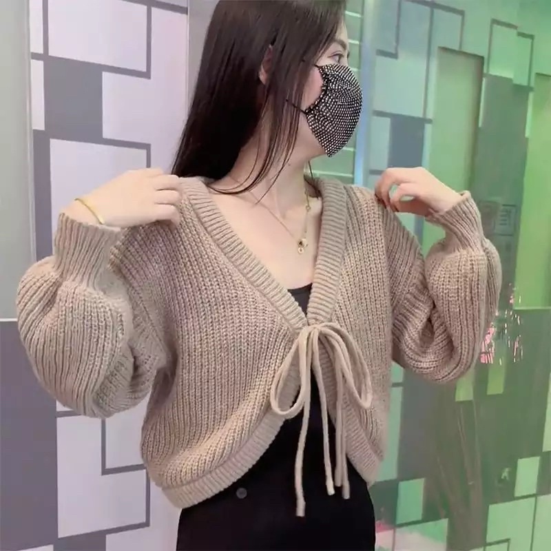 Bervania.id Joly Sweater Tali Depan Rajut Wanita - Sweater Rajut Wanita dengan Tali Depan Elegan