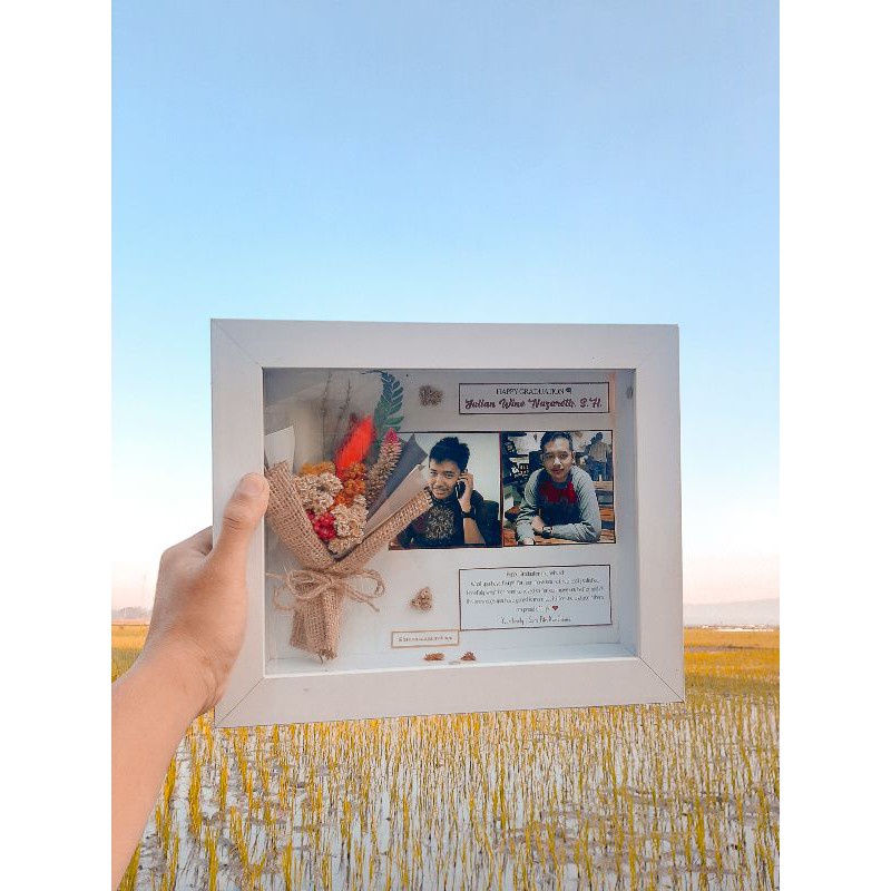 

Kado Ulang Tahun | Kado Edel Frame | Kado Unik | Souvenir Ulang Tahun | Bunga Edelw | Kado Rustic