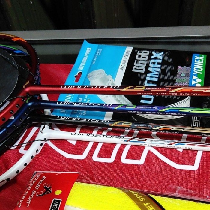 ✨LARIS✨ -raket badminton lining windstorm 75 new - ws 73 terusan, batangan