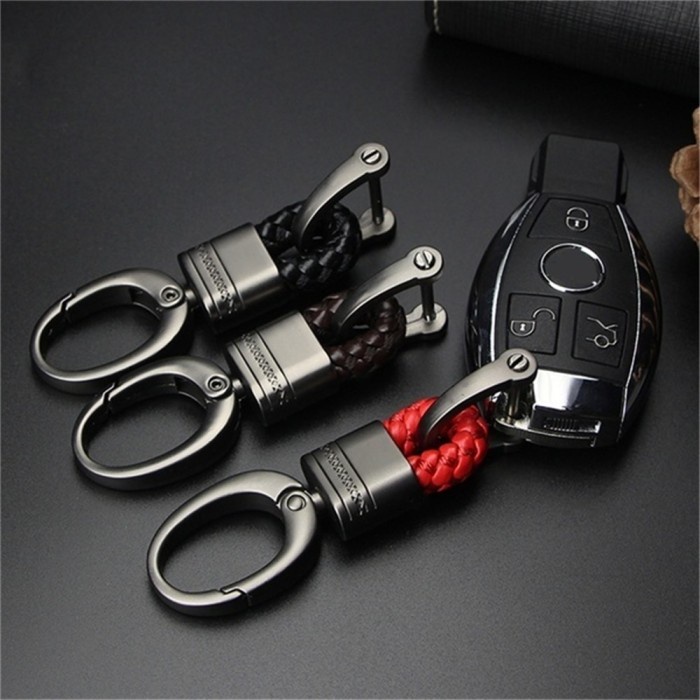 Gantungan Kunci Mobil Motor Rumah Premium Key Chain Tali Kulit Pendek Dengan Carabiner dan Keyring Alloy Hitam Tahan Karat