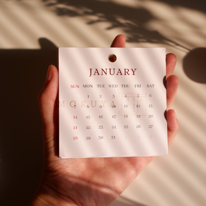 

Kalender meja mini. dekorasi aesthetic calendar - Kalender + kayu