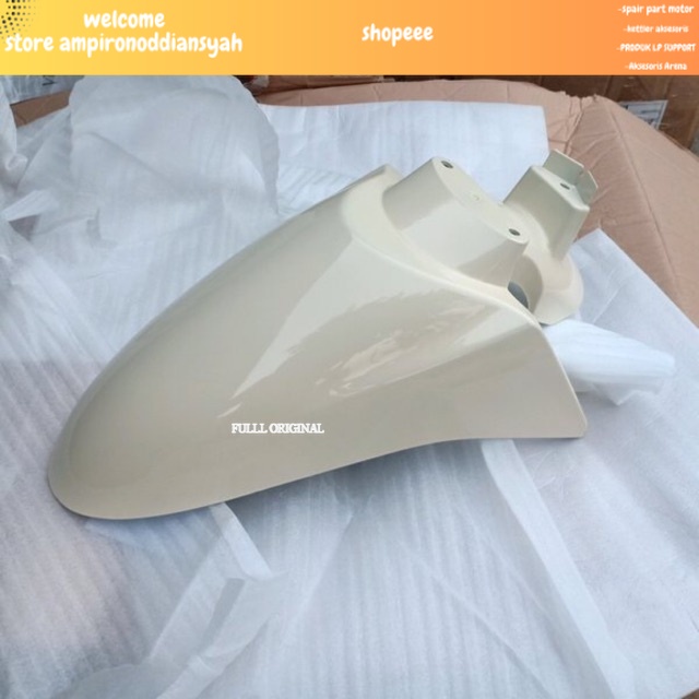 WIN - Spakbor Depan Scoopy FI 2013-2016 Krem Cream honda honda scoopy spakbor spakbor depan scoopy 2