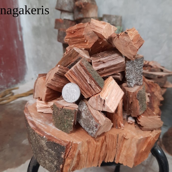 

fire wood untuk mengasap daging / kayu bakar rambutan 1kg laris
