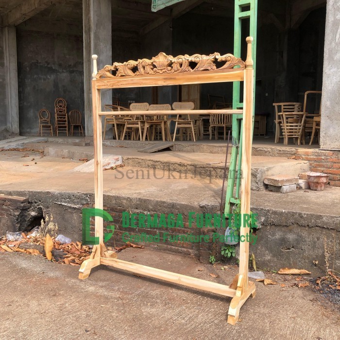 GAWANGAN UKIR KERANG KOTAK 135CM KAYU JATI GANTUNGAN BATIK HIJAB KAIN DEKORASI TOKO MEWAH TERMURAH S