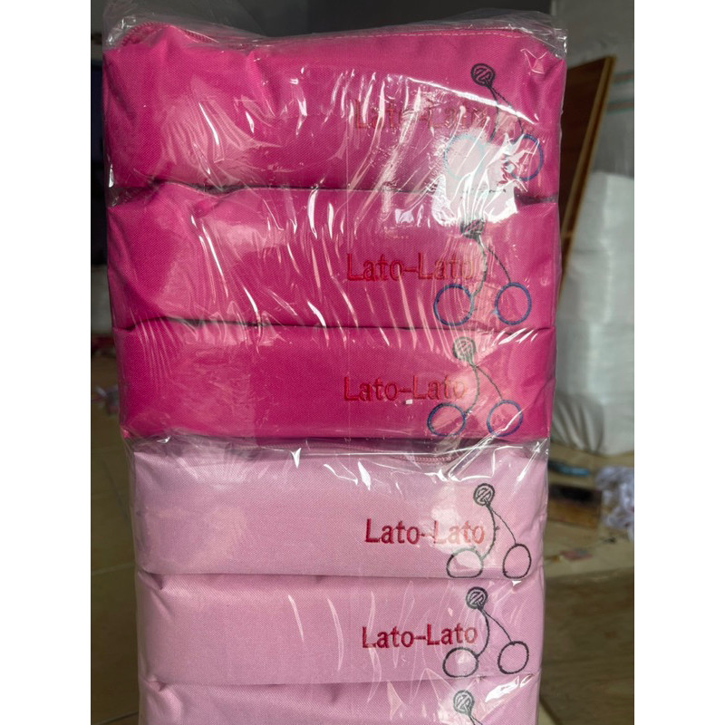 

Tempat Pensil Motif Latto dan Campus Bordir Teplon Latto Seri Ecer