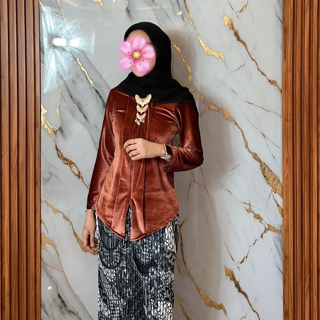 Kebaya Kebaya Bludru Kartini Bahan Premium/Baju Kebaya Bludru Modern Kartini